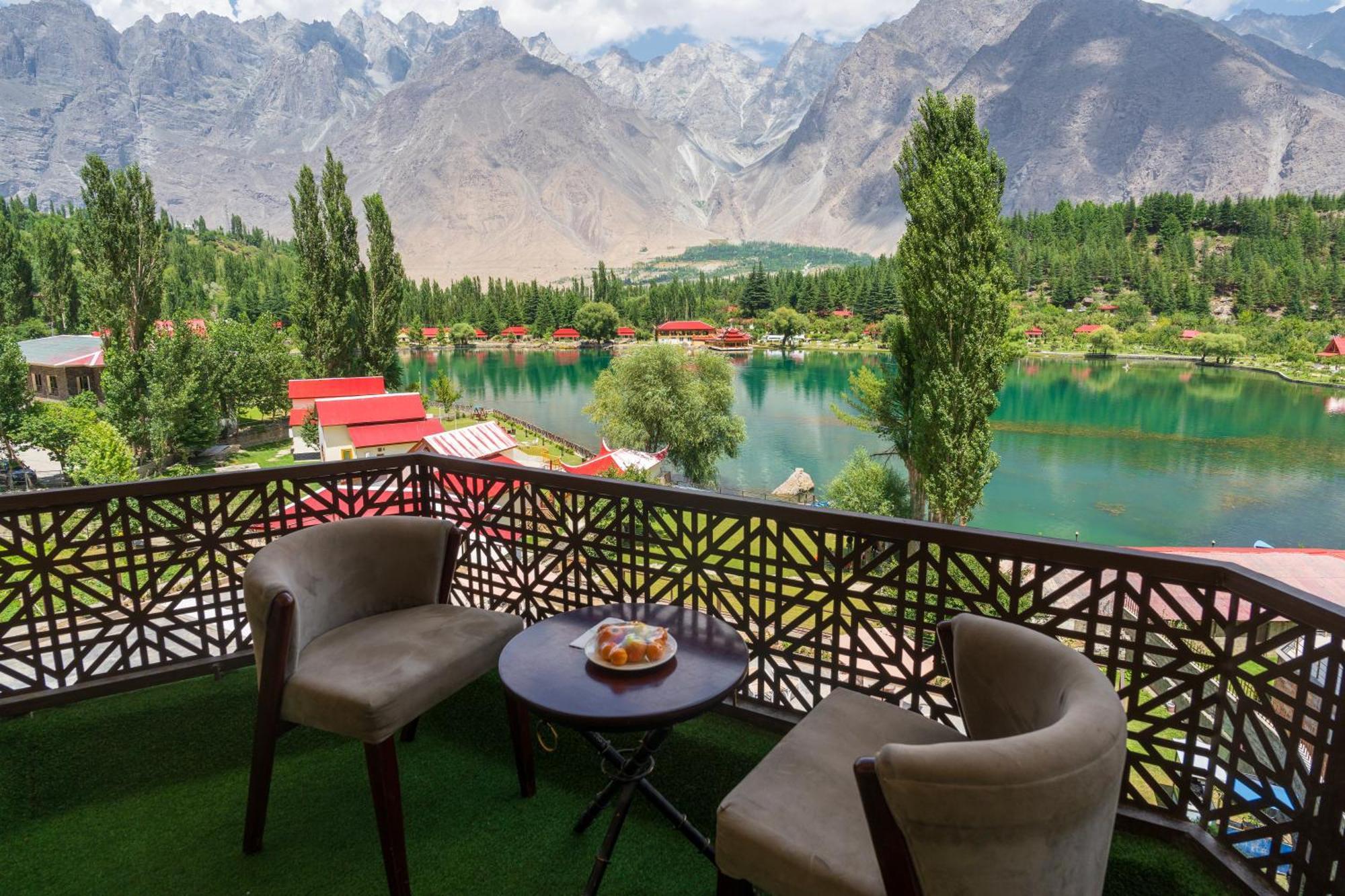 Tibet Hotel Skardu Exterior foto
